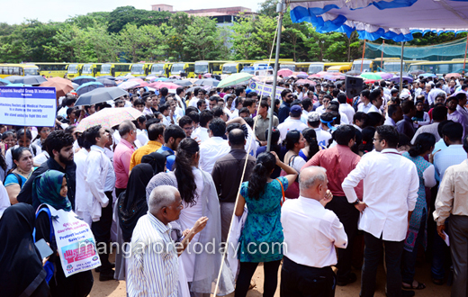 Doctors protest  1